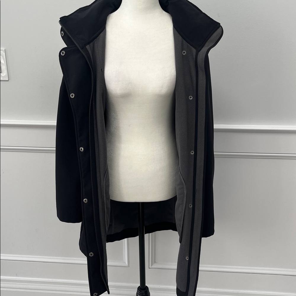 Lole Black Hooded Coat - Picture 13 of 16